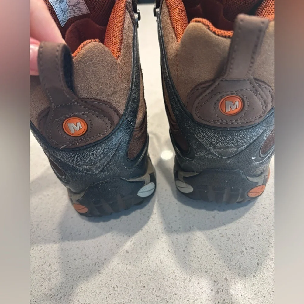 Merrell Refuge Core Waterproof Hiking Boots - Size 9